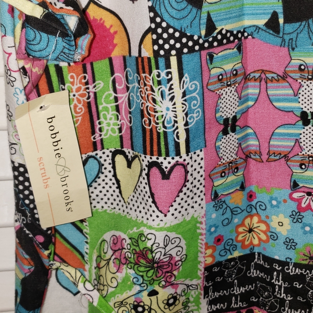 Scrub top - Picture 4 of 6
